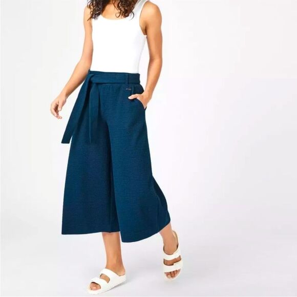 Sweaty Betty Enso High Waist Wide Leg Culottes Beetle Blue XS NWOT - Picture 1 of 7